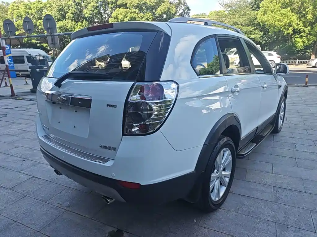 Chevrolet Captiva 2015 — фото 7