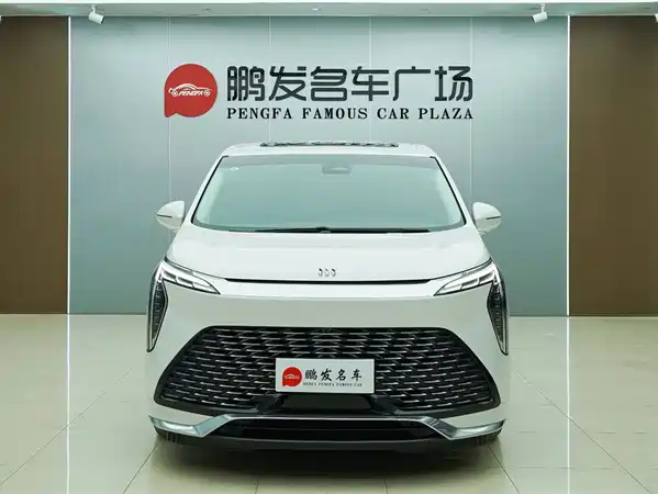 Buick Century 2023