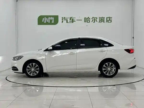 Chevrolet Monza 2022