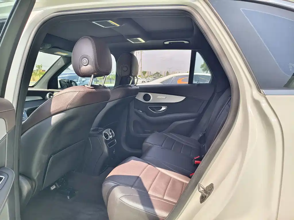 Mercedes-Benz GLC 2020