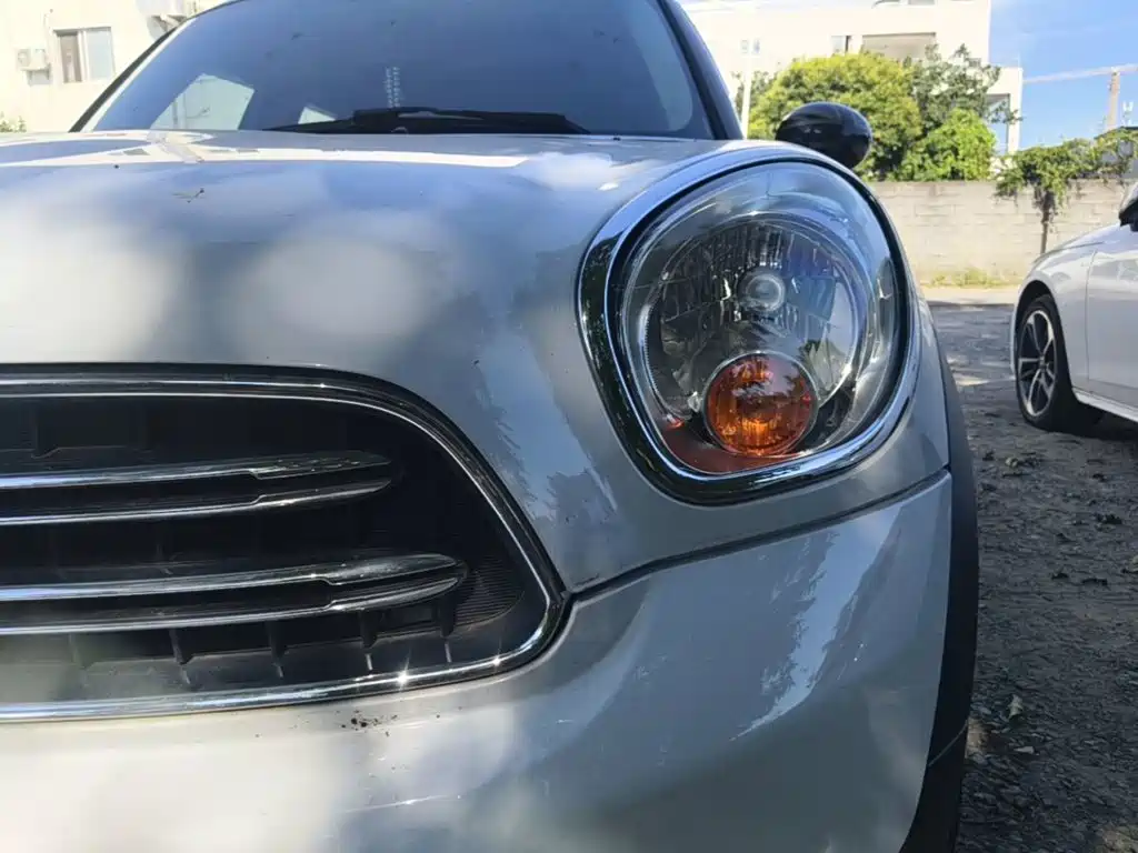 MINI Countryman 2016 — фото 24