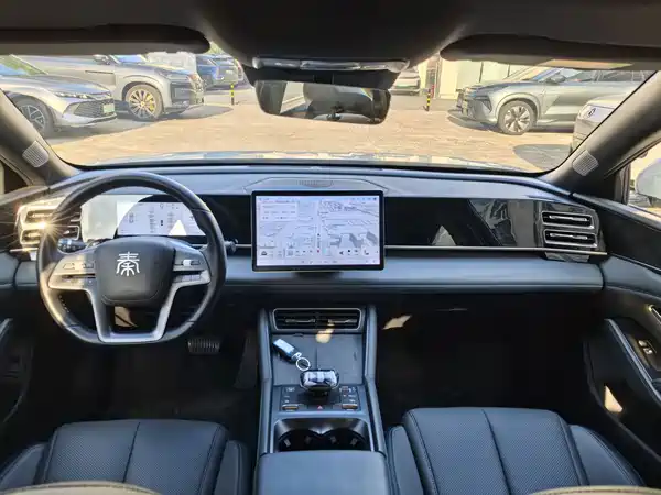 BYD Qin L 2025