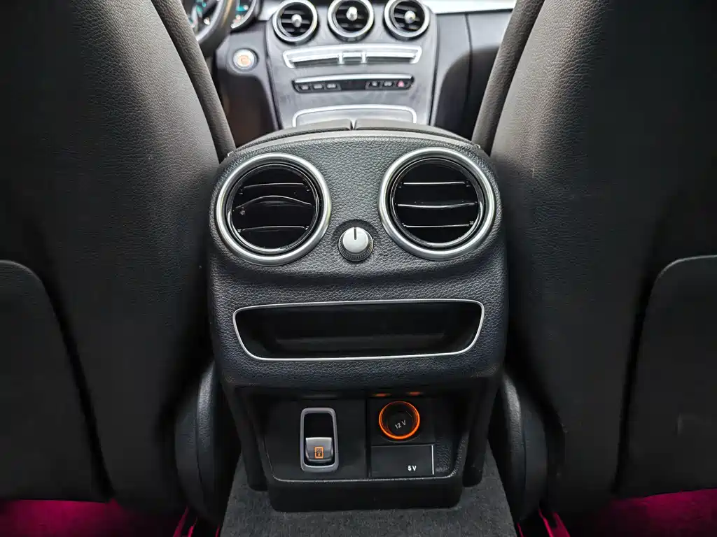 Mercedes-Benz C-Class 2021 — фото 11