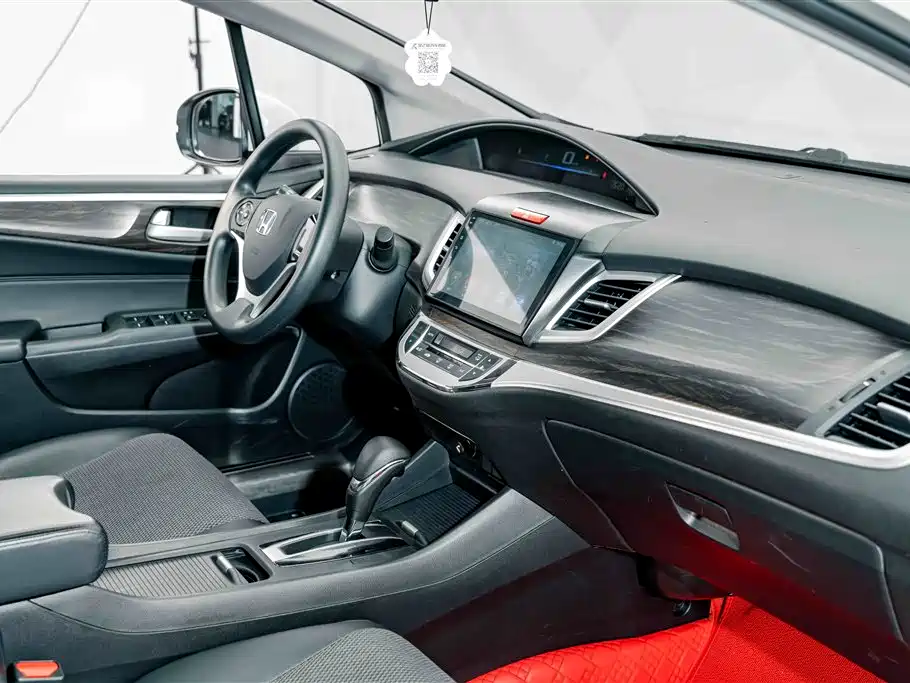 Honda Jade 2018 — фото 17