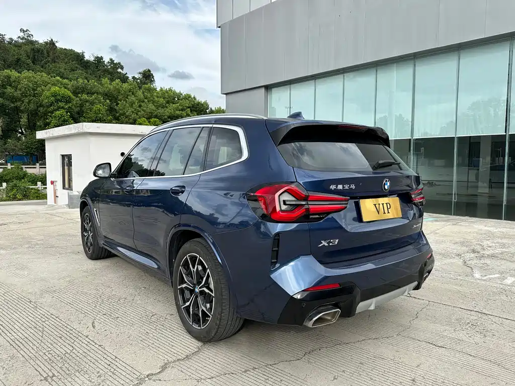 BMW X3 2021