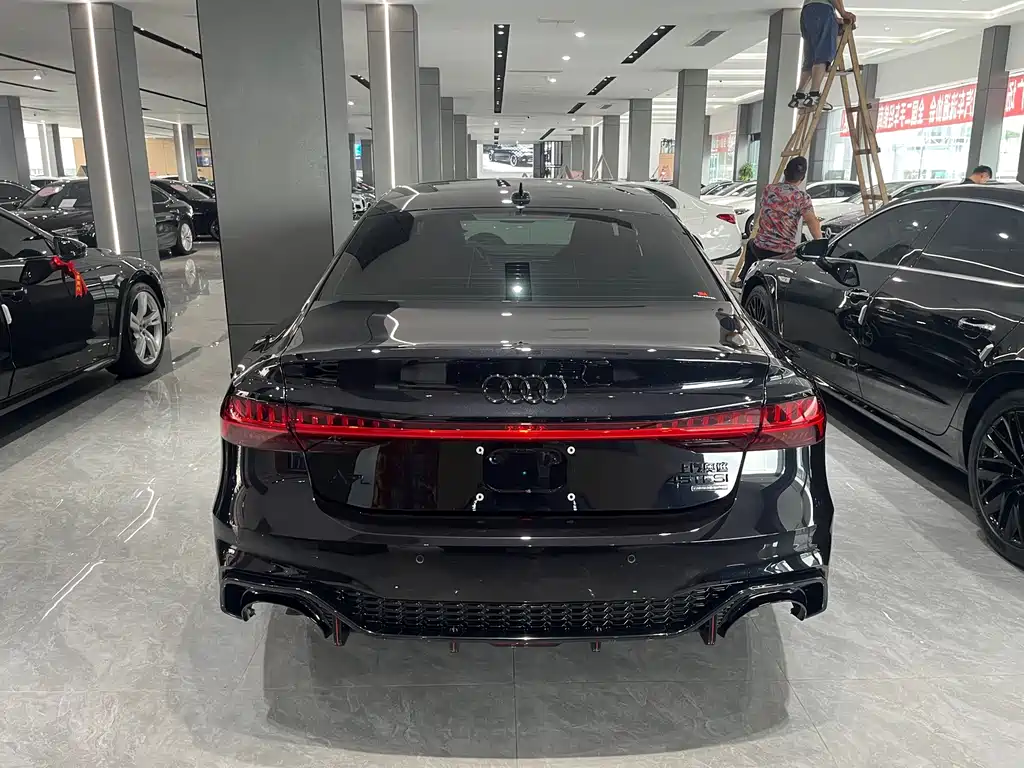 Audi A7L 2023 — фото 8