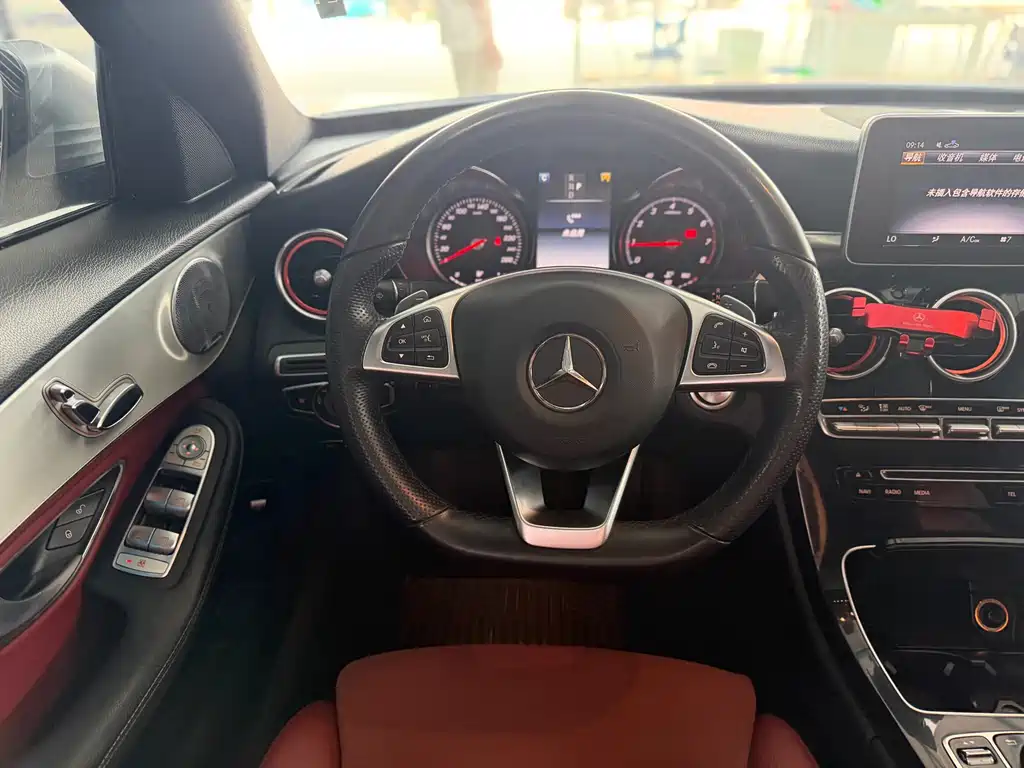 Mercedes-Benz C-Class 2018 — фото 8