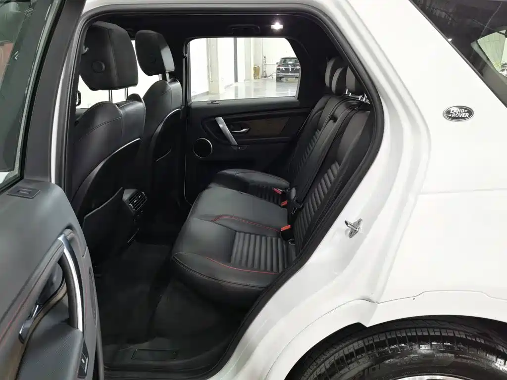 Land Rover Discovery Sport 2020 — фото 15