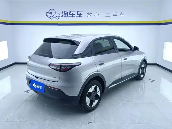 Geely Galaxy Starwish 2025