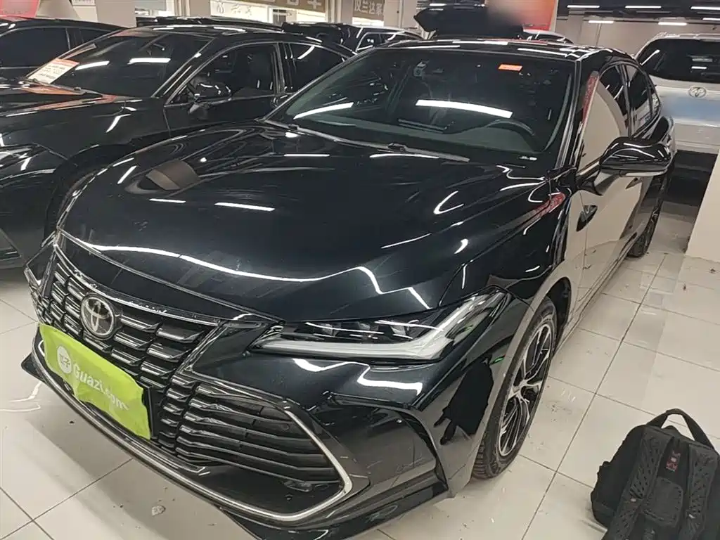 Toyota Avalon 2023 — фото 1