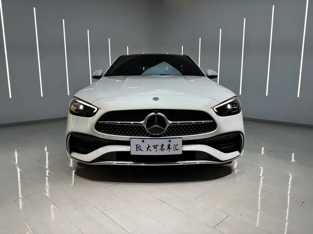 Mercedes-Benz C-Class 2023 — фото 2