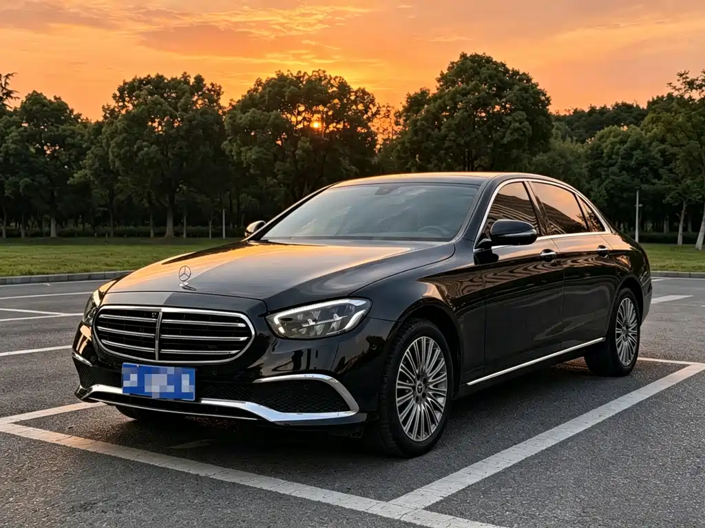 Mercedes-Benz E-Class 2023 — фото 1
