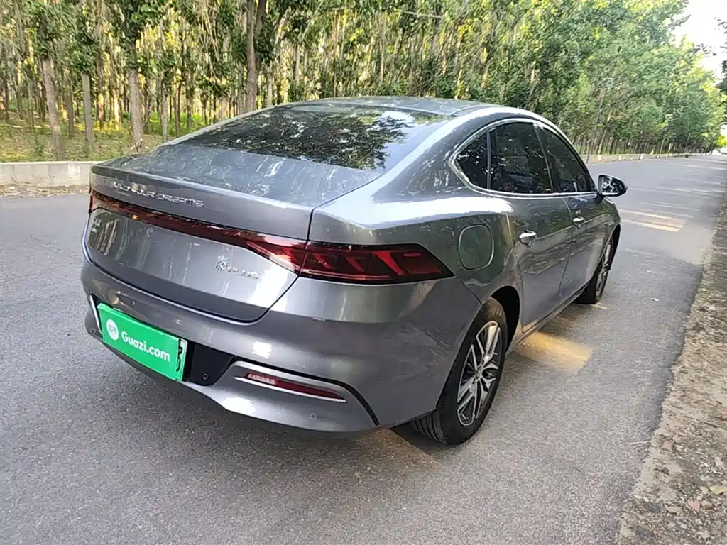 BYD Qin PLUS 2022 — фото 7