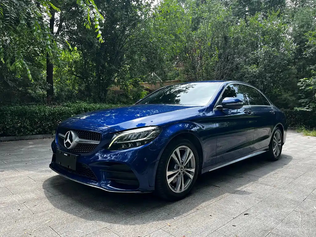 Mercedes-Benz C-Class 2019