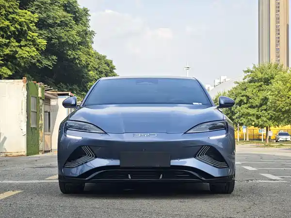 BYD Seal 2025
