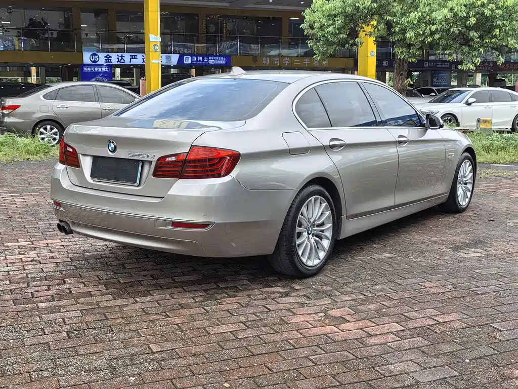BMW 5 Series 2017