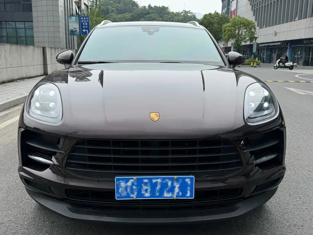 Porsche Macan 2021 — фото 2