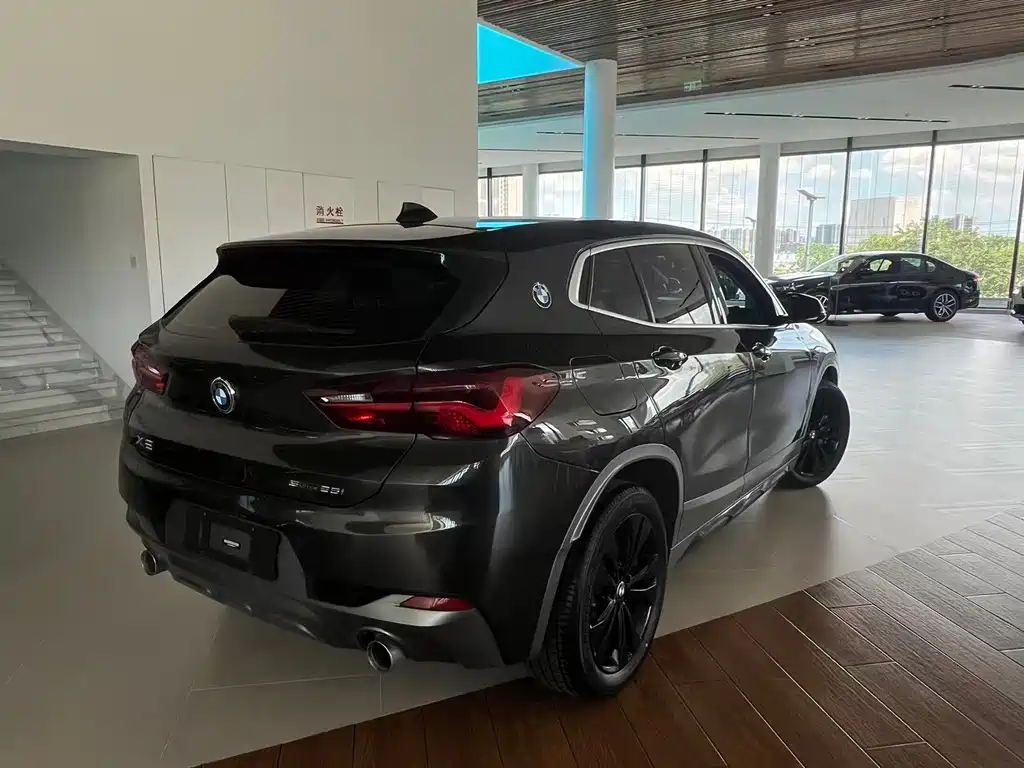 BMW X2 2022 — фото 4