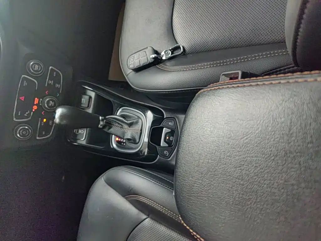 Jeep Compass 2019 — фото 14