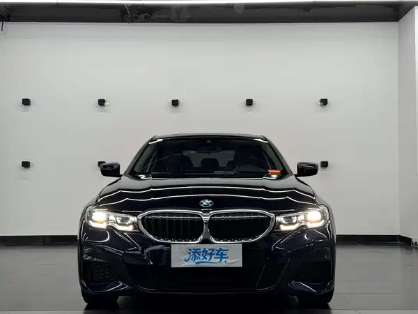 BMW 3 Series 2021