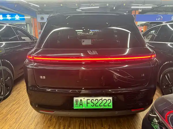 Li Auto L8 2026