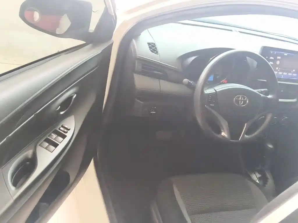 Toyota Vios FS 2021 — фото 16