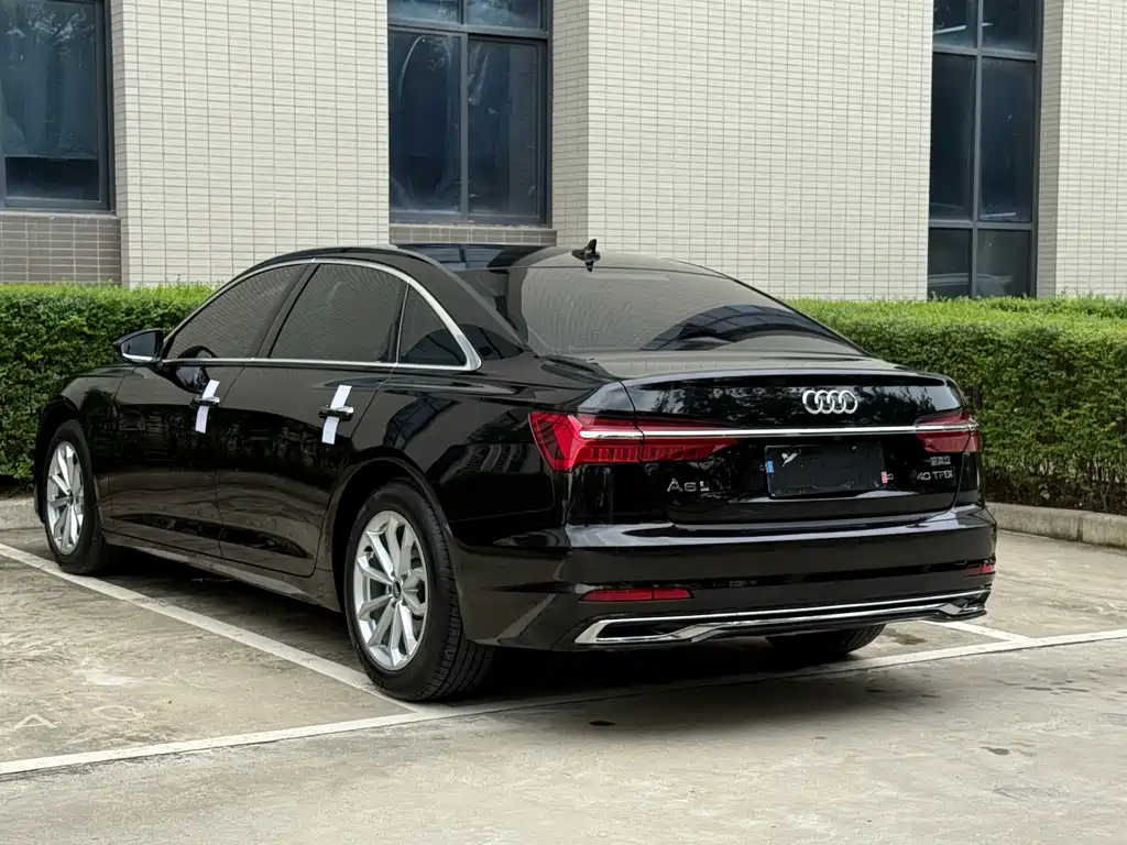 Audi A6L 2023 — фото 8