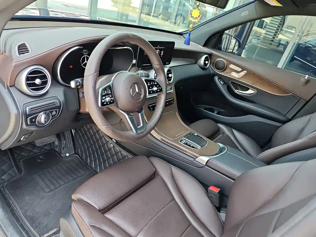 Mercedes-Benz GLC 2022