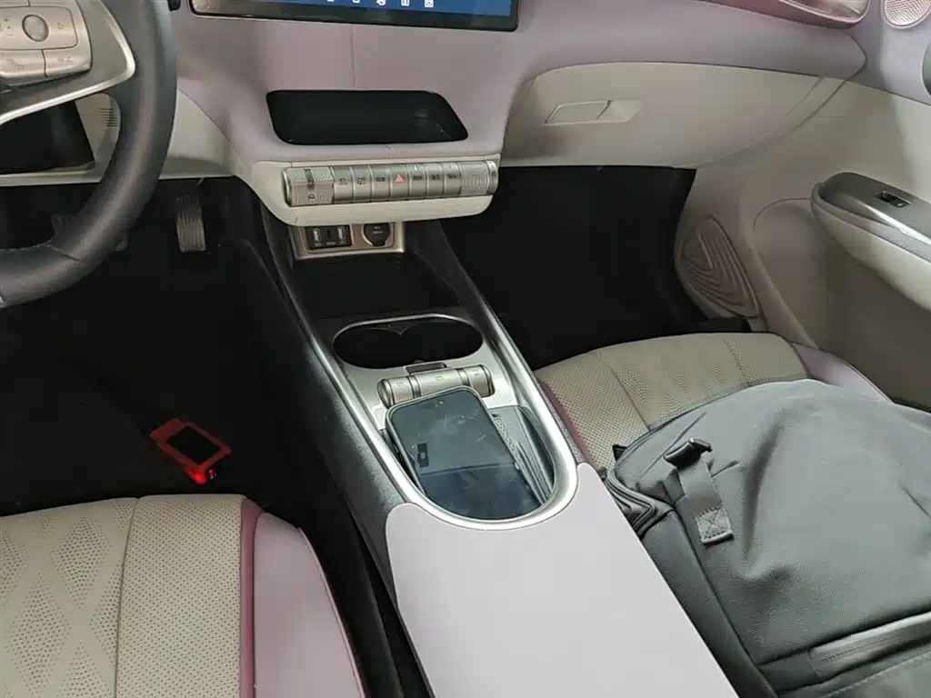 BYD Dolphin 2023 — фото 14