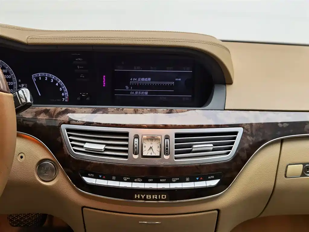 Mercedes-Benz S-Class 2011 — фото 12