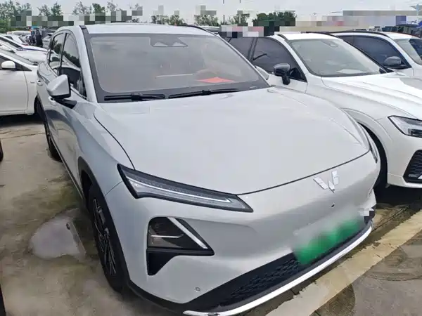 Wuling Starlight S 2025