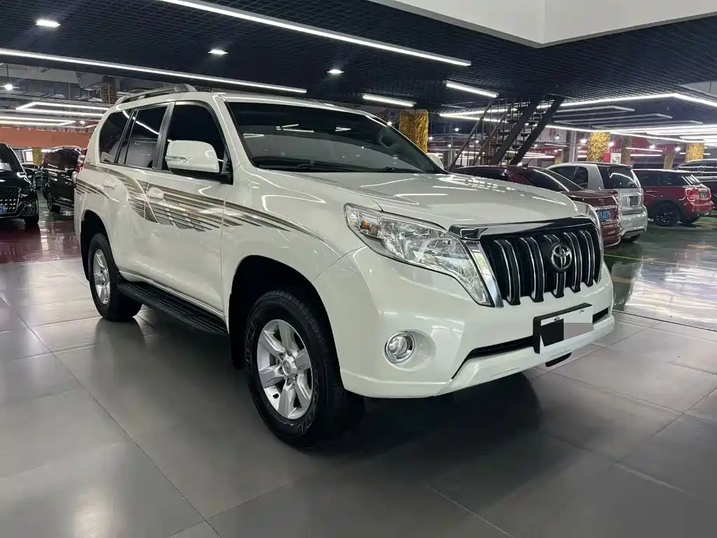 Toyota Prado 2016 — фото 4