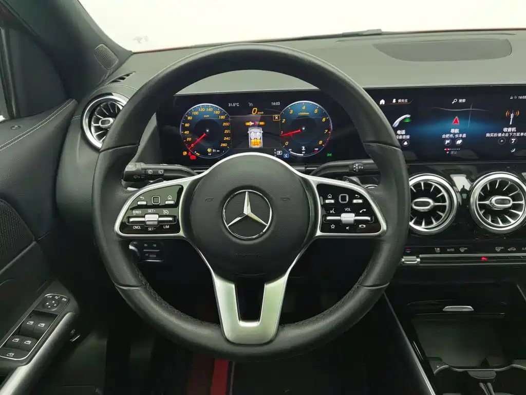 Mercedes-Benz GLA 2021 — фото 11