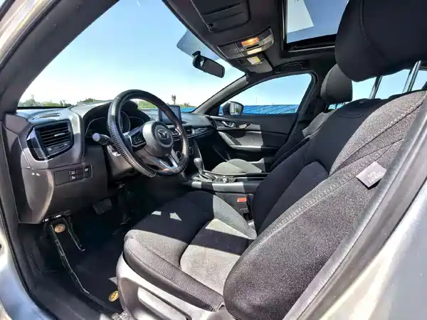 Mazda CX-4 2021