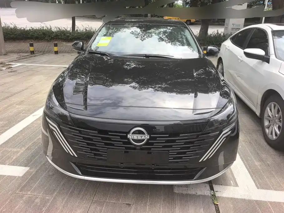 Nissan Teana 2026