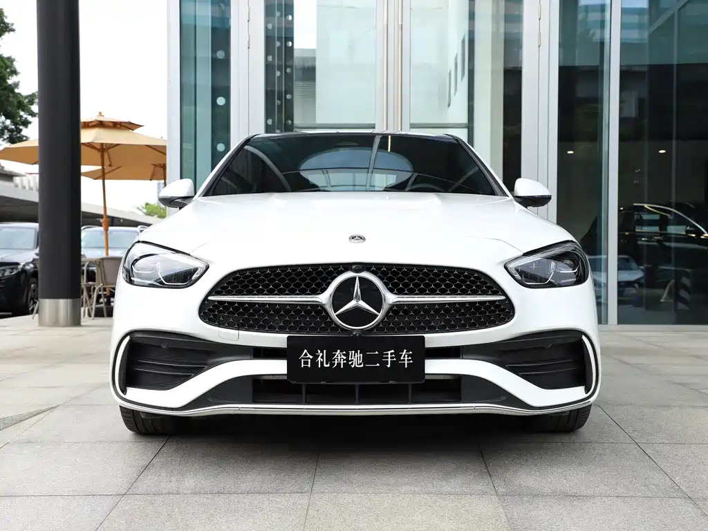 Mercedes-Benz C-Class 2023 — фото 2