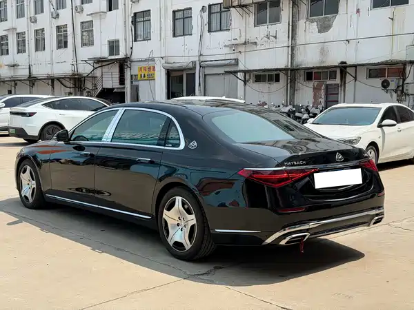 Mercedes-Benz Maybach S-Class 2023