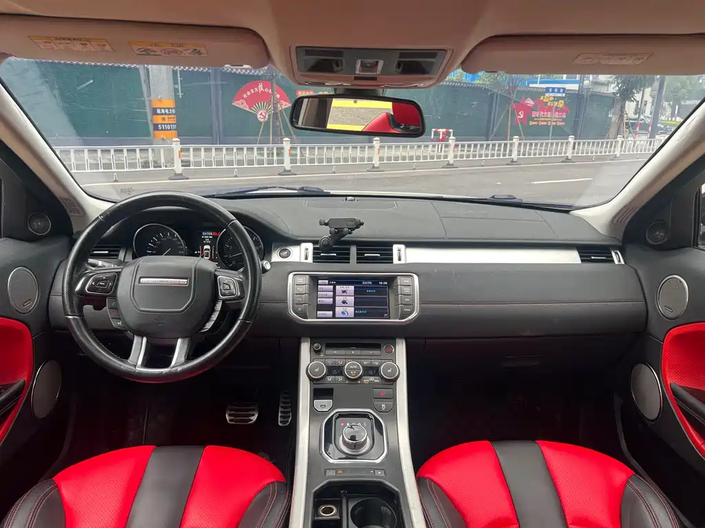 Land Rover Range Rover Evoque 2013 — фото 16