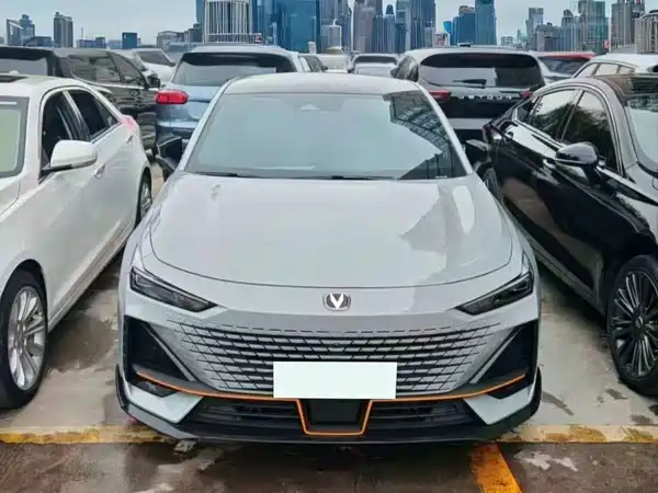 Changan UNI-V 2023