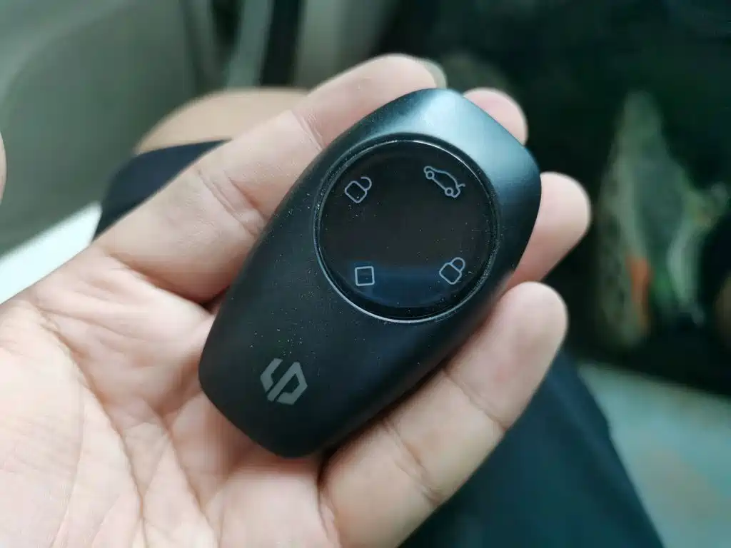 Leapmotor Zero Running T03 2025 — фото 18