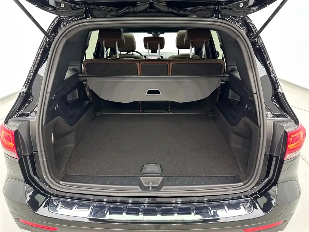 Mercedes-Benz GLB 2020 — фото 26