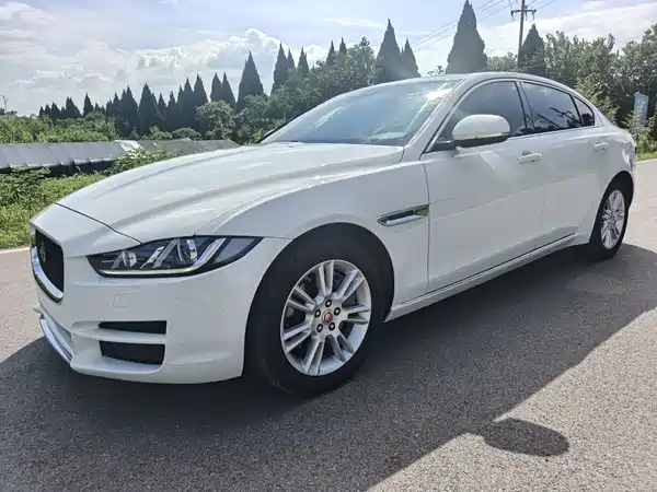 Jaguar XEL 2018