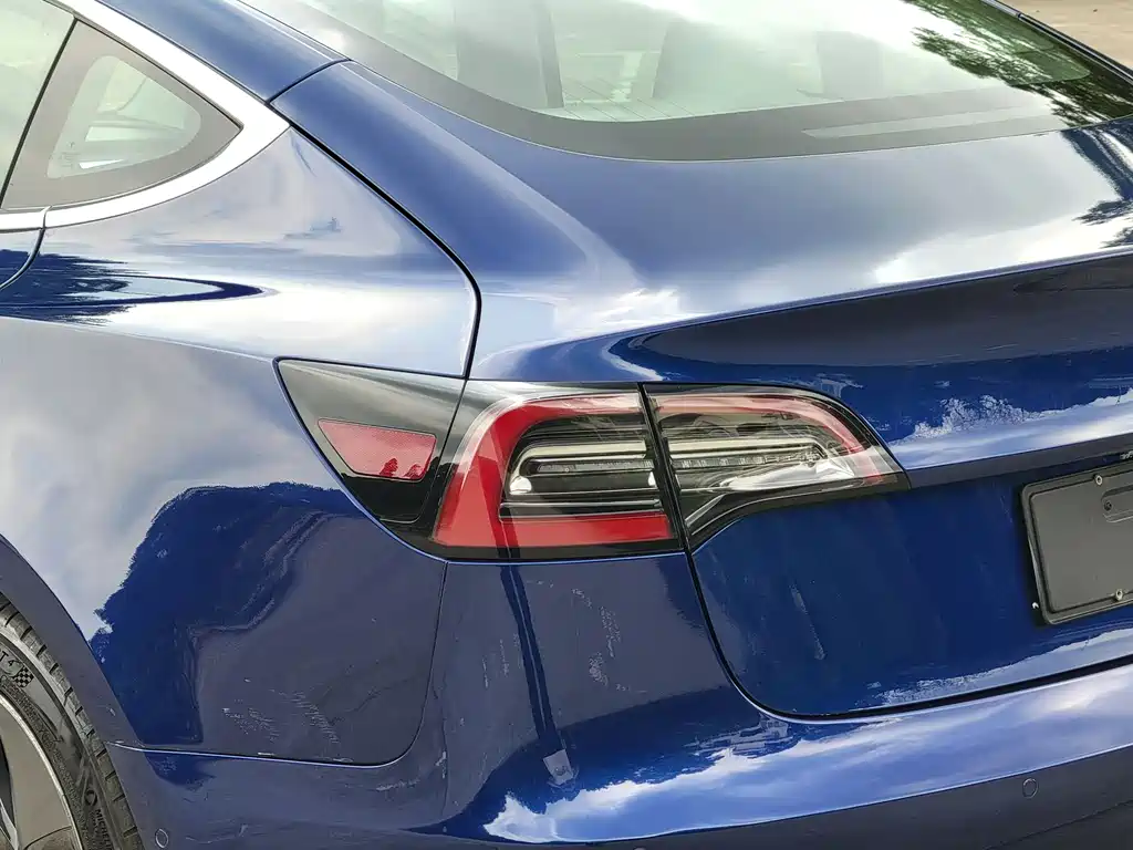 Tesla Model 3 2020 — фото 16