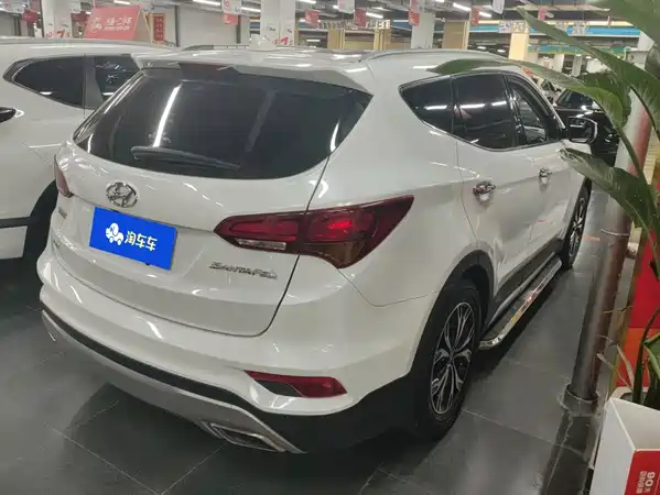 Hyundai Santa Fe 2017