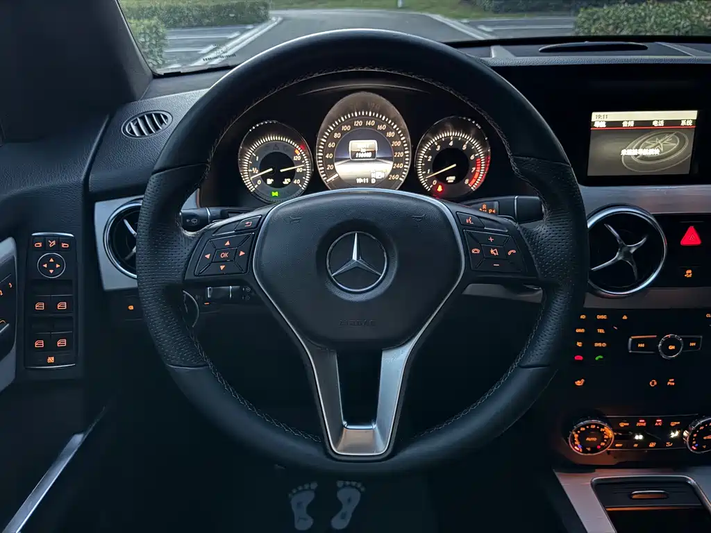 Mercedes-Benz GLK-Class 2013 — фото 16