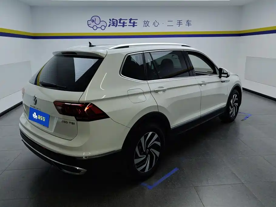 Volkswagen Tiguan L 2023