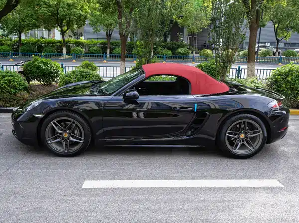 Porsche 718 2017