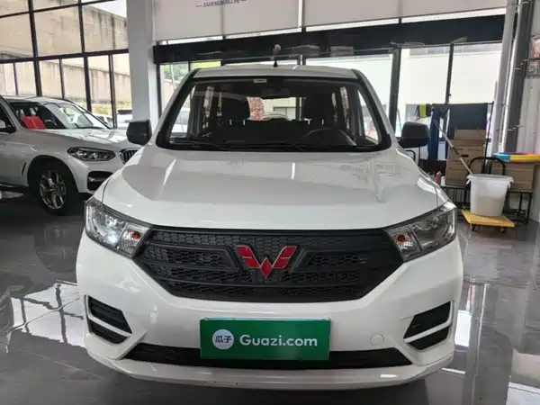 Wuling Hongguang 2024