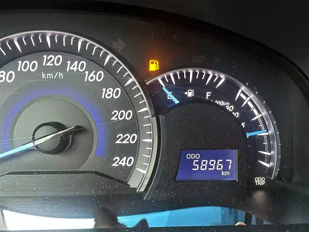 Toyota Camry 2015