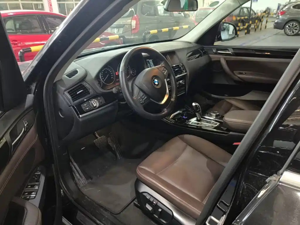 BMW X3 2016 — фото 16